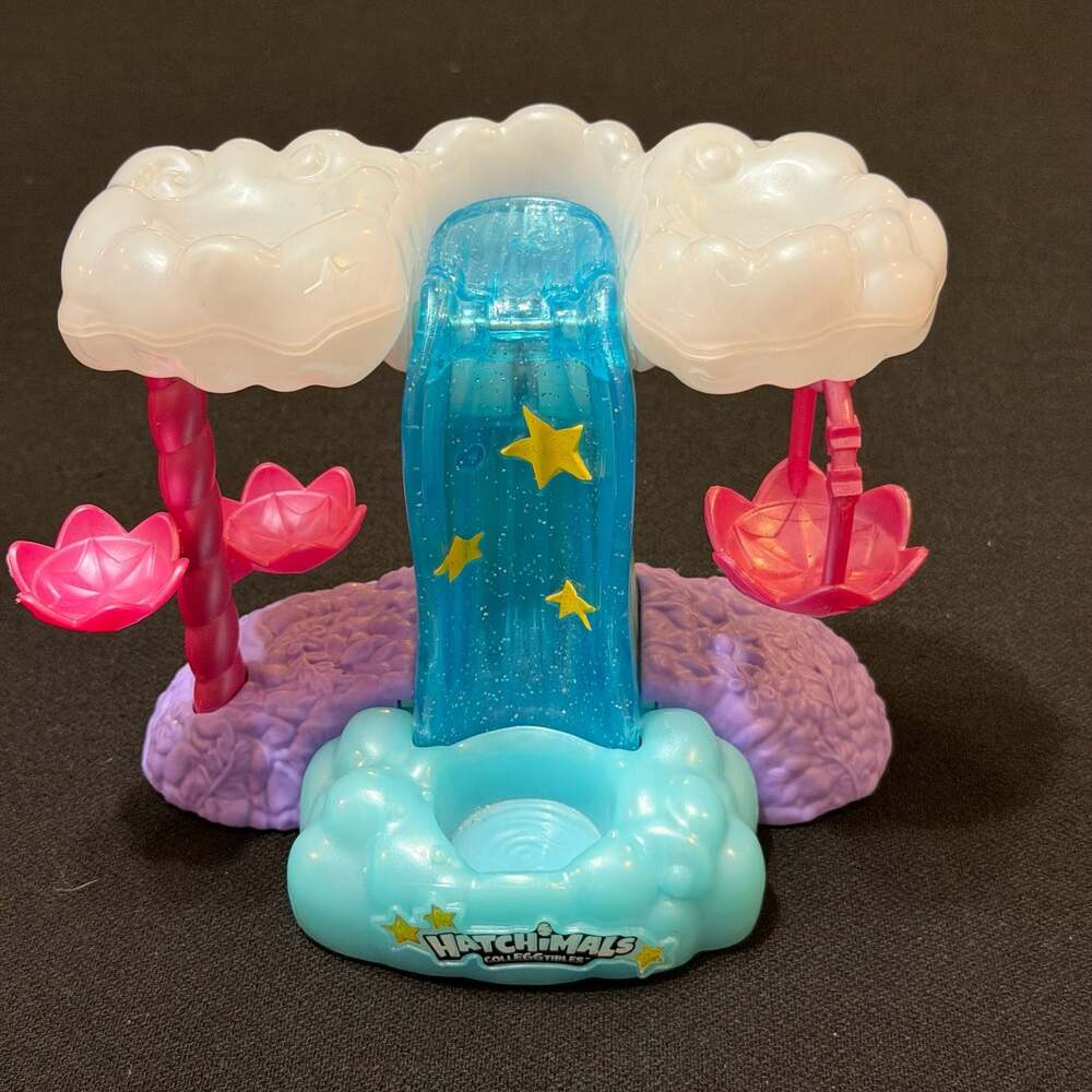 Hatchimals CollEGGtibles, Waterfall Playset with Lights Season 4 Hatchimals